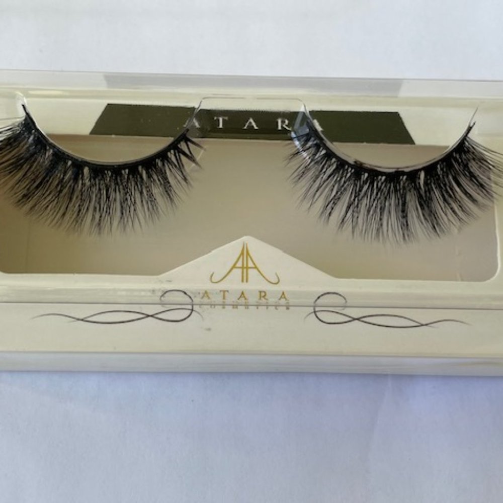 Eye Lashes - Picture 2 of 5